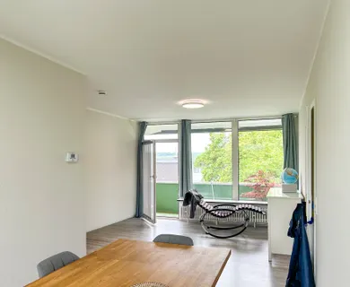Ihr neues Rundum-sorglos-Paket: 2 Zimmer-Wohnung mit zwei Loggien am beliebten Büttenberg - Foto 2
