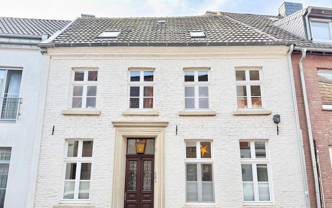 „Charmantes Reihenmittelhaus im herzen des Ortes – ein Zuhause zum Wohlfühlen!“