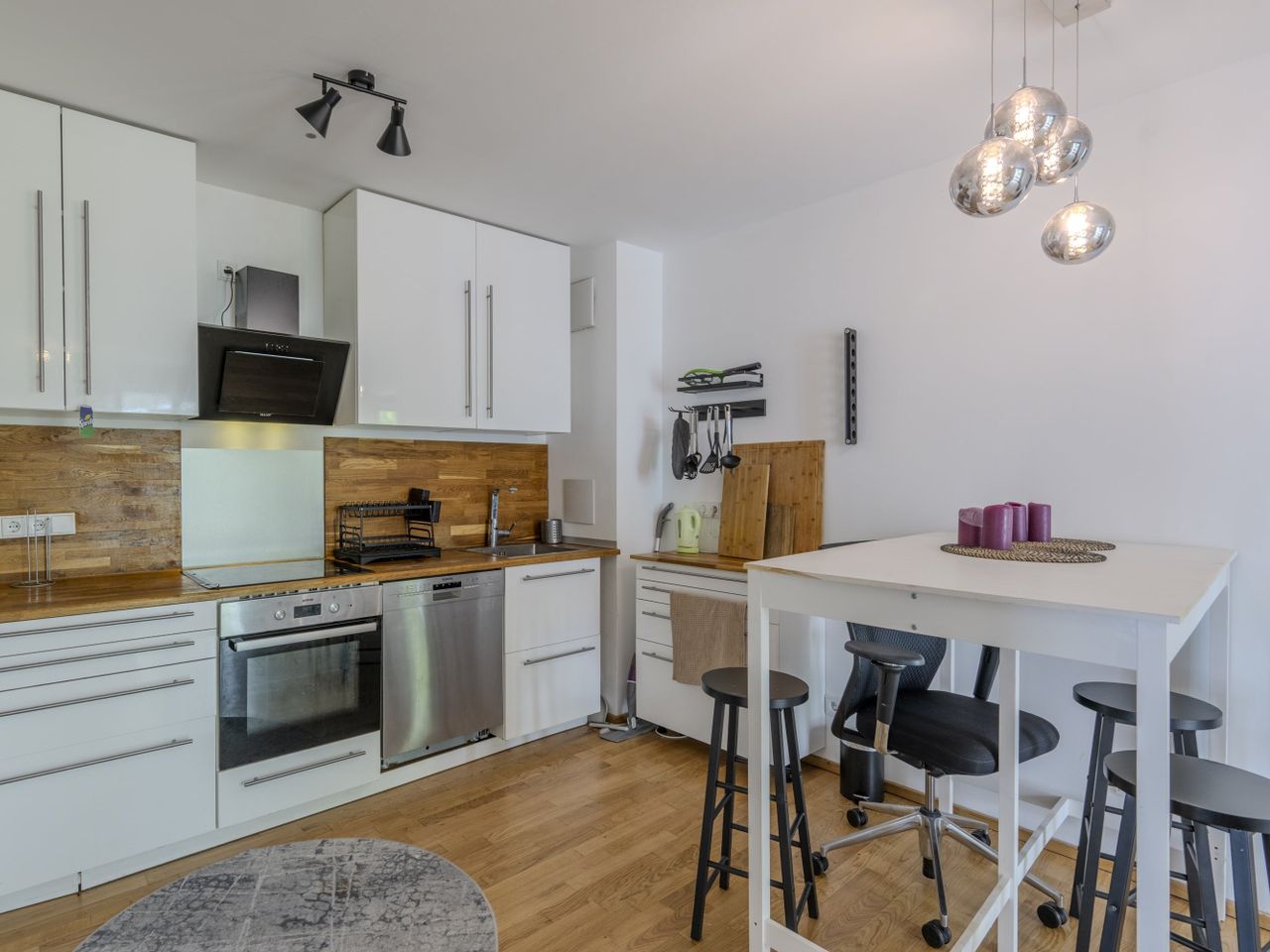 Offene Küche mit Essplatz