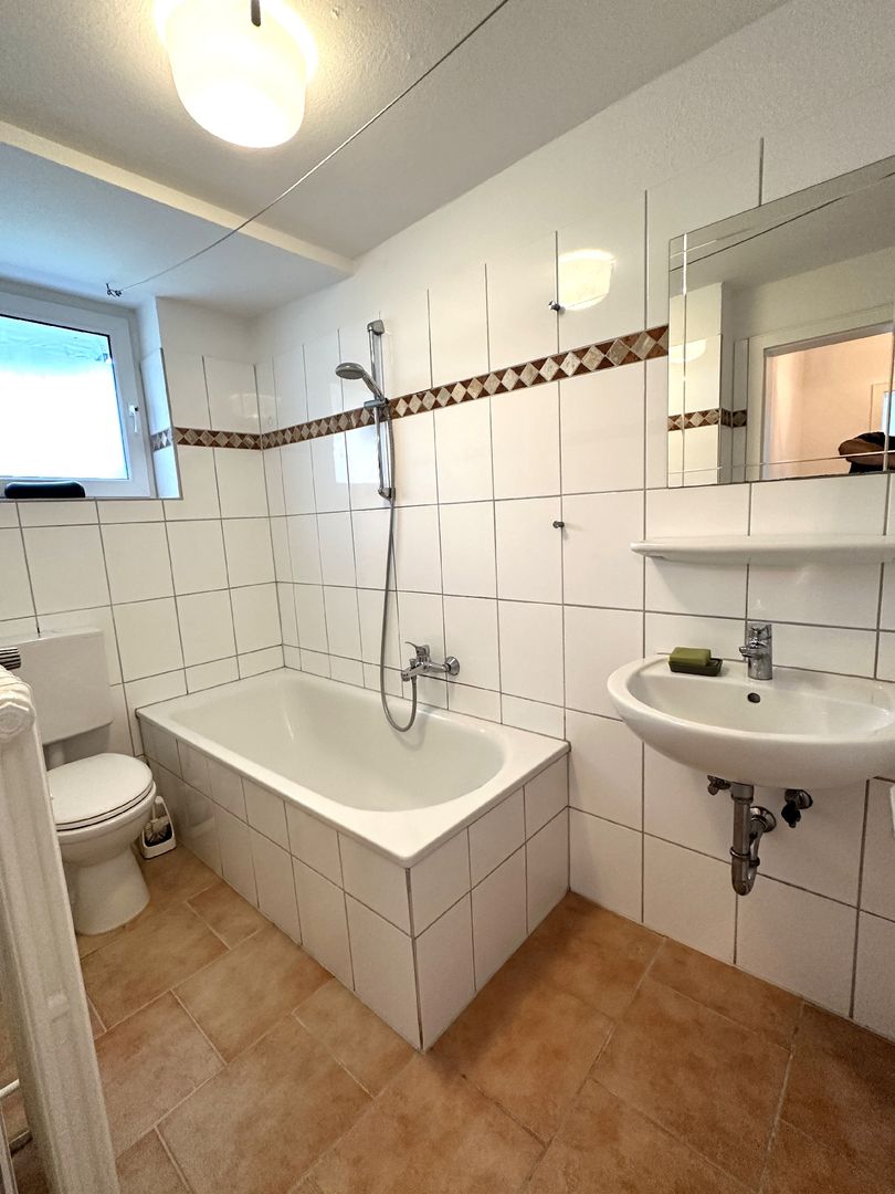 Düsseldorf-Heerdt! 1-Zimmer-Apartment mit großem Balkon in ruhiger Lage! - Photo 3