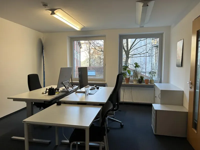 Büro 2