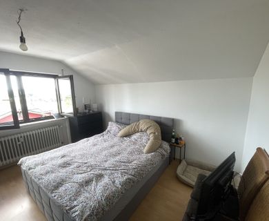 69 m² zum Wohlfühlen – Dachgeschosswohnung mit Stellplatz - Photo 5