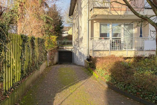 Einfahrt zur Tiefgarage