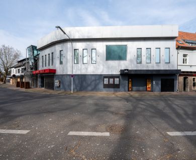 Investment-Highlight: 11.000 m² Parkgrundstück & 1.200 m² Nutzfläche – Platz für Ihre Großprojekte