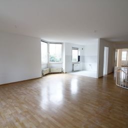 Ruhig gelegenes Maisonette mit Terrasse !