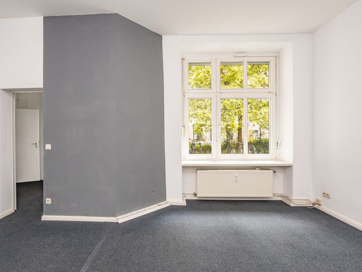 Stylische Erdgeschosswohnung mit großem Terrassenbereich nahe Kollwitzplatz!