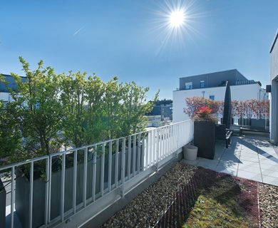 Düsseldorf-Unterbach! Modernes Einfamilienhaus mit viel Platz!!