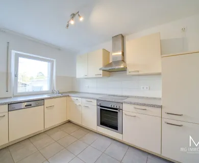 Apartment mit fenced yard and parking in Landstuhl for rent