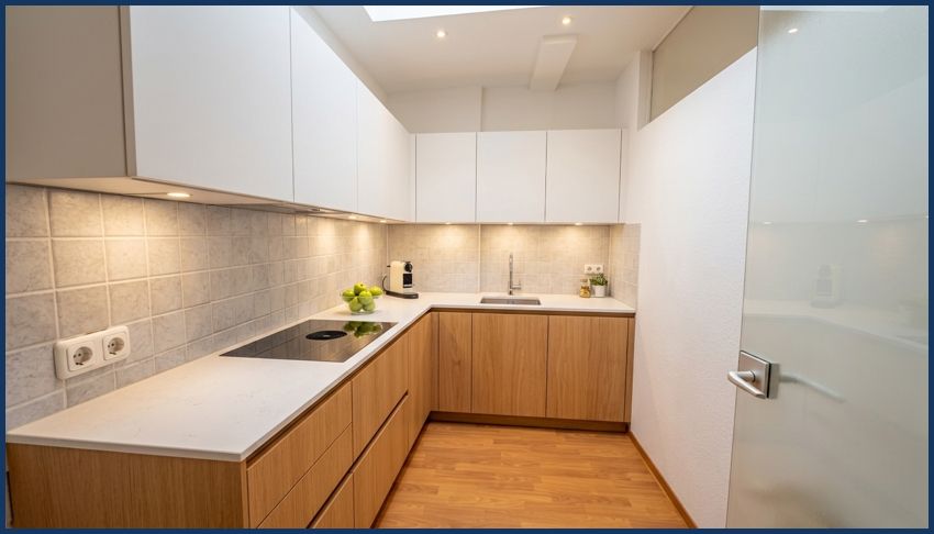 Gepflegte 2-Zimmer-Dachgeschosswohnung mit 61,65 m², separater Küche und Tageslichtbad! - Foto 3