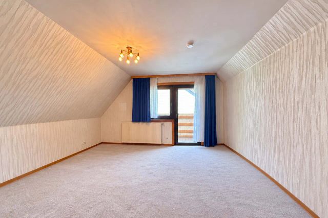 Schlafzimmer DG 