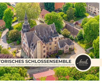 Historisches Schlossensemble mit prachtvollen Sälen, Turmarchitektur und Adelsgeschichte
