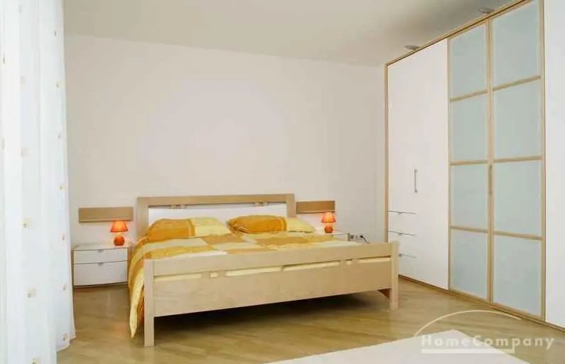 Schlafzimmer 2