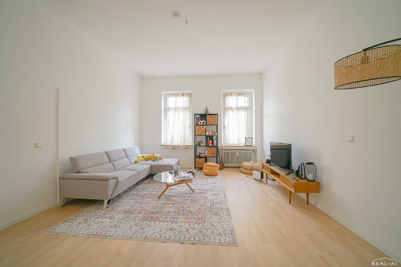 Stilvolle 3-Zimmer-Altbauwohnung in zentraler Lage von Pempelfort mit EBK - Photo 1