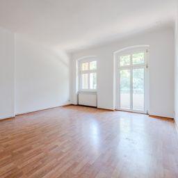 Südbalkon+Provisionsfreier Verkauf einer Altbau 3-Zimmerwohnung !