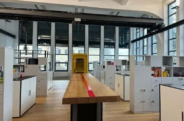 EG + Galerie Open Space Haus P