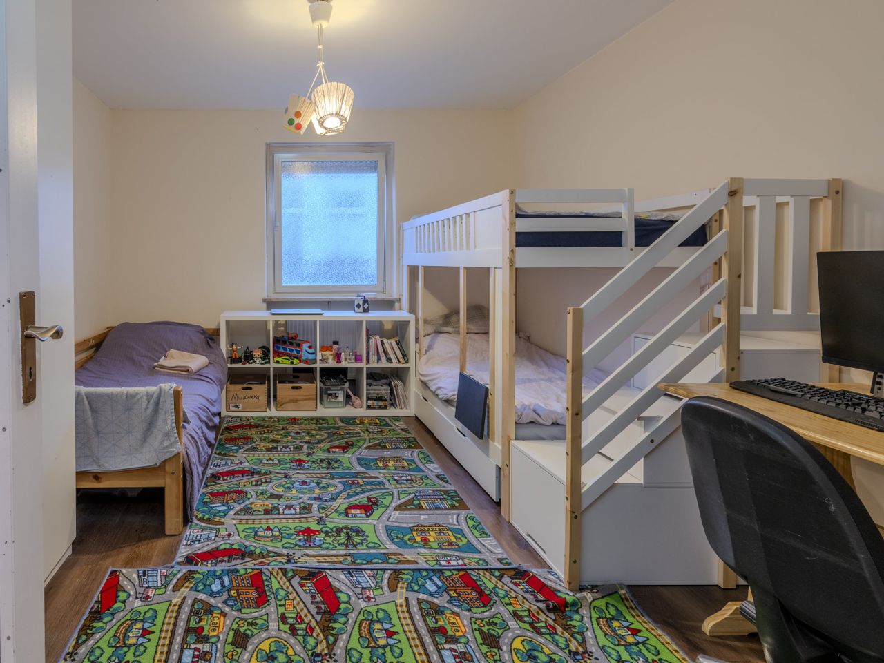 Kinderzimmer EG