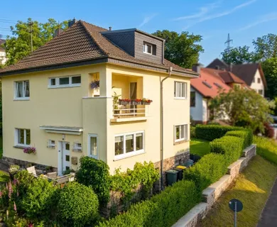 Umfassend saniertes Einfamilienhaus mit Garten in schöner Wohnlage im Süden von Eitorf