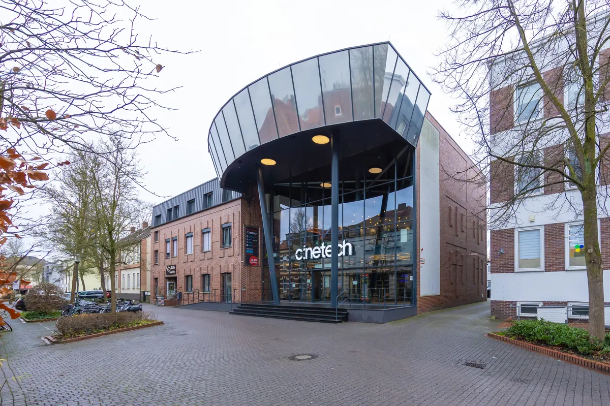 Frontansicht Kino