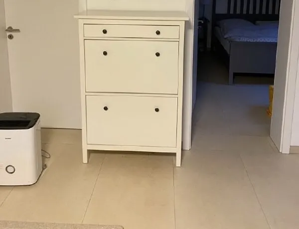 Schuhschrank