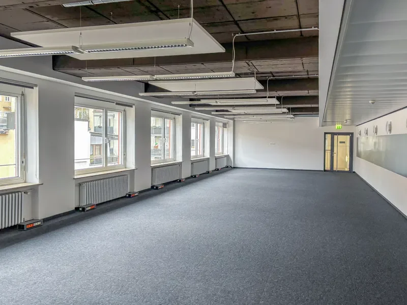 Büro 1