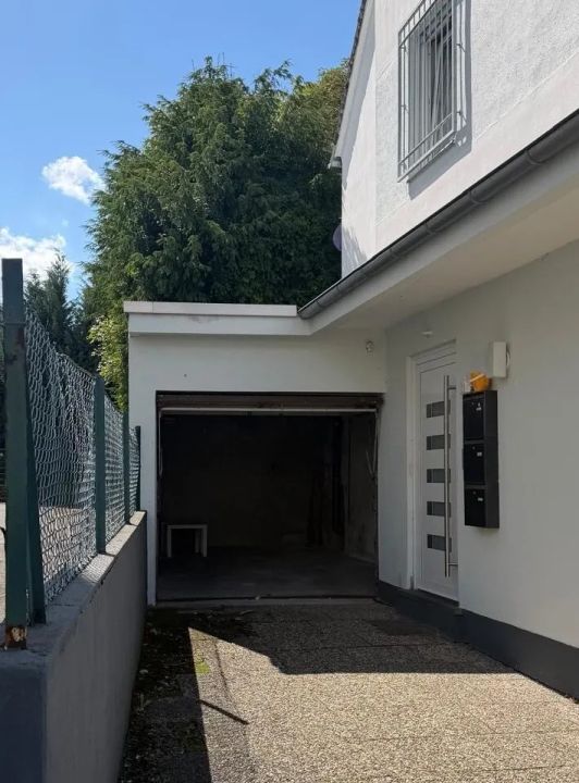 Garage auf der Pfaffendorfer Höhe in Koblenz zu vermieten! Ab sofort verfügbar!