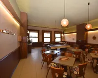 ca. 4,50 m hohe Decken