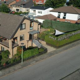 Hier will ich bleiben! Freistehendes EFH mit Einliegerwohnung und Garage..