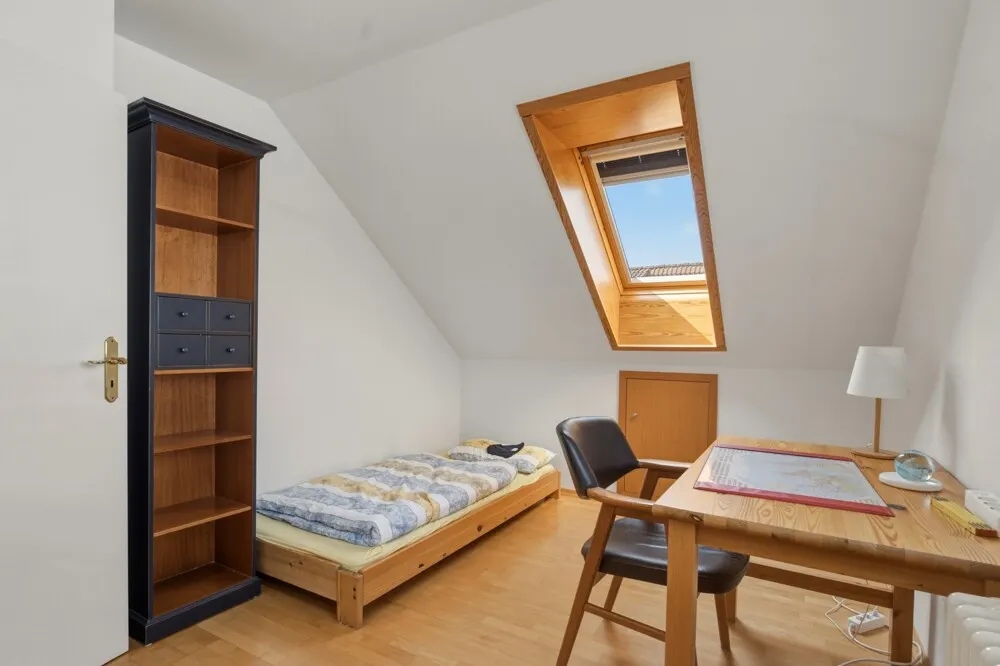 .Schlafzimmer III