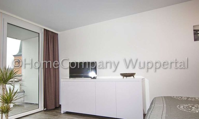 Luxuriöses Apartment im Luisenviertel mit Balkon, DSL-Wifi und Reinigungsservice - Photo 2