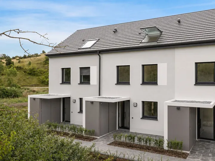 Familienfreundliches Neubauprojekt mit 27 stilvollen Reihenhäusern