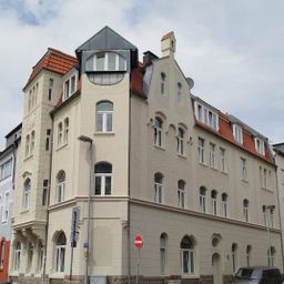 Schön und geräumig im Altbau