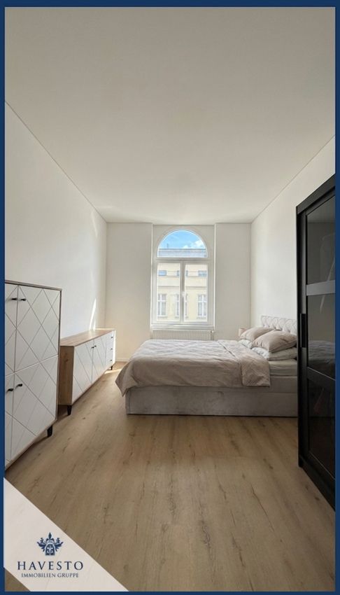 Exklusive 2-Zimmer-Wohnung, hochwertige Ausstattung & Möblierung mit Walk-In-Dusche & EBK & Fahrstuh - Foto 1