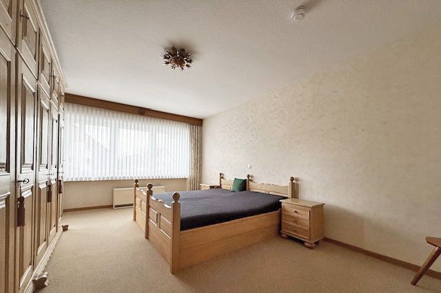 Elternschlafzimmer mit Loggia