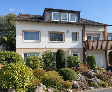 2-Familienhaus / Mehrgenerationenhaus auf ca. 900m² großem Kaufgrundstück in Hohenlimburg!