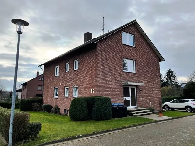 Großzügige, helle 3-Raum-Wohnung mit Balkon und Garten in Rödinghausen - Photo 2