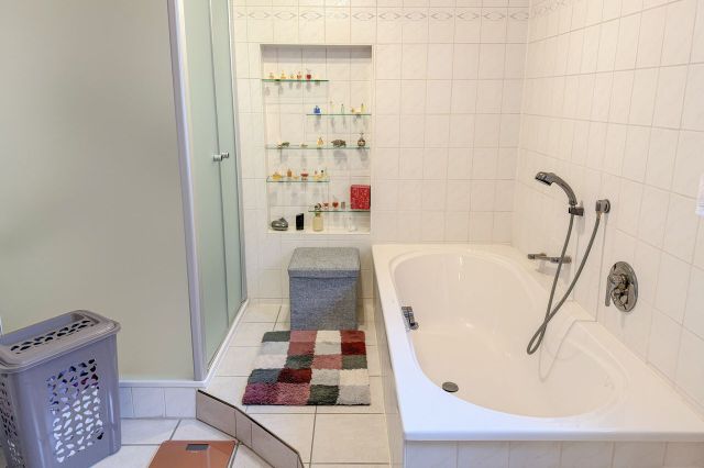 Haus 2 OG Duschbad