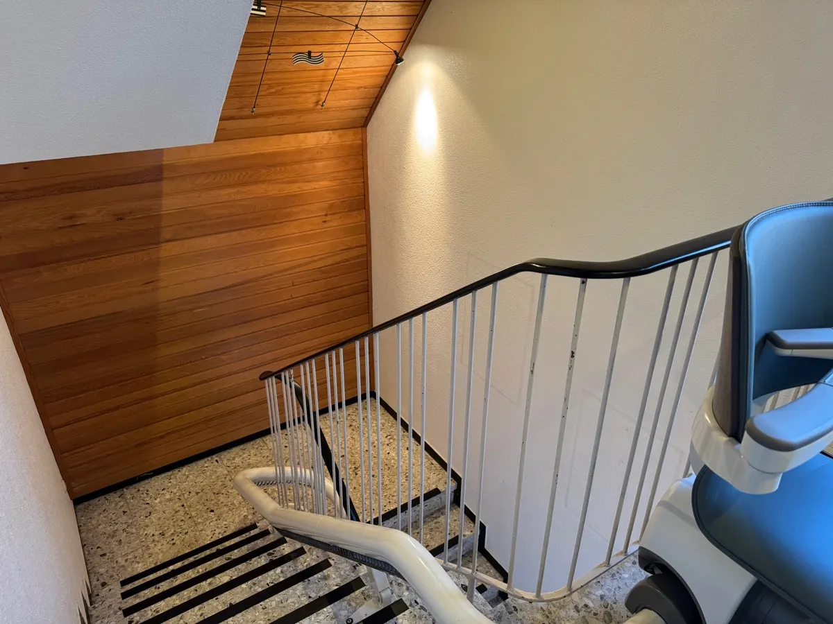 Treppenaufgang zur zweiten Wohnung