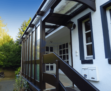 Einfamilienhaus mit Einliegerwohnung und getrenntem Zugang