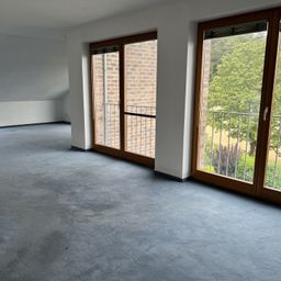 Helle 3-Zimmer-Maisonette mit Dachterrasse in Königswinter-Heisterbacherrott