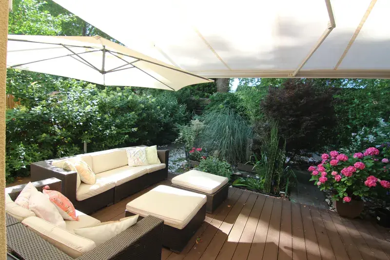 Terrasse_ Markise