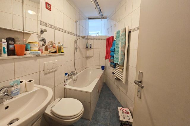 Badezimmer (DG)