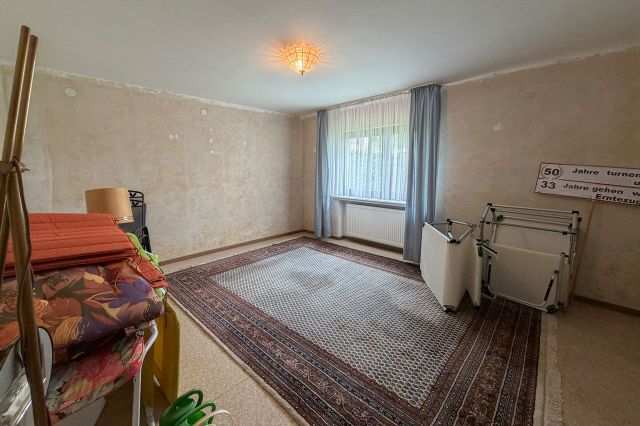 Schlafzimmer KG