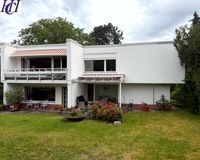 Einfamilienhaus im Bauhausstil mit viel Potential