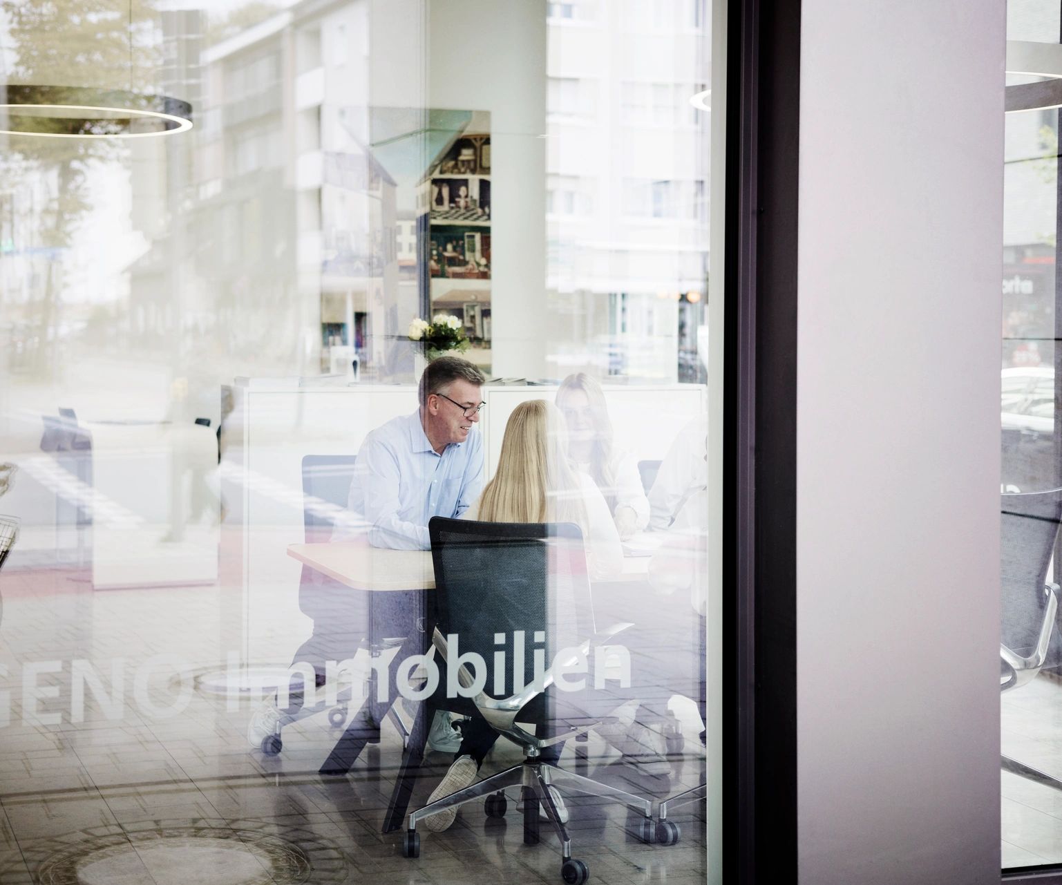 Persönliche Immobilienberatung bei GENO Immobilien in der Innenstadt von Bielefeld