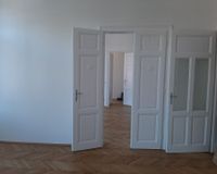 1000079182