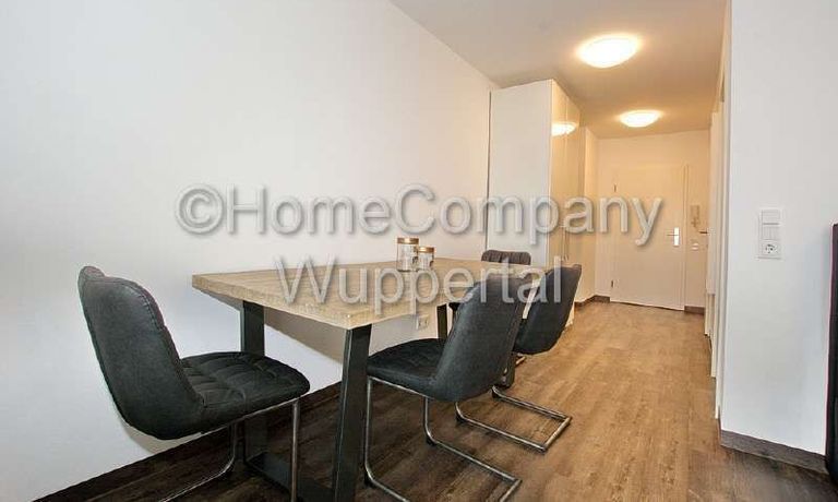 Hochwertiges Apartment mit Balkon, Reinigungsservice und DSL-Nutzung im Luisenviertel - Photo 3