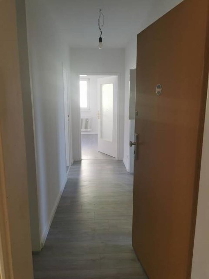 Ihr neues Zuhause: Moderne 3-Zimmer-Wohnung im 1. Obergeschoss - Photo 5