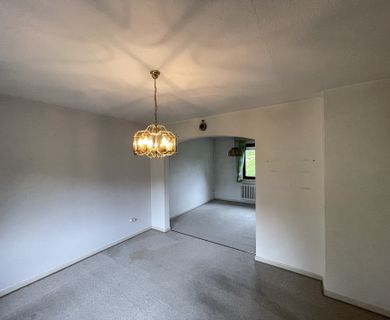 Einfamilienhaus mit großem Garten - Foto 1