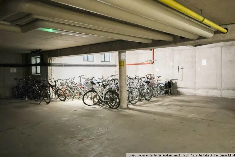 Fahrradabstellm&ouml;glichkeit in der Tiefgarage