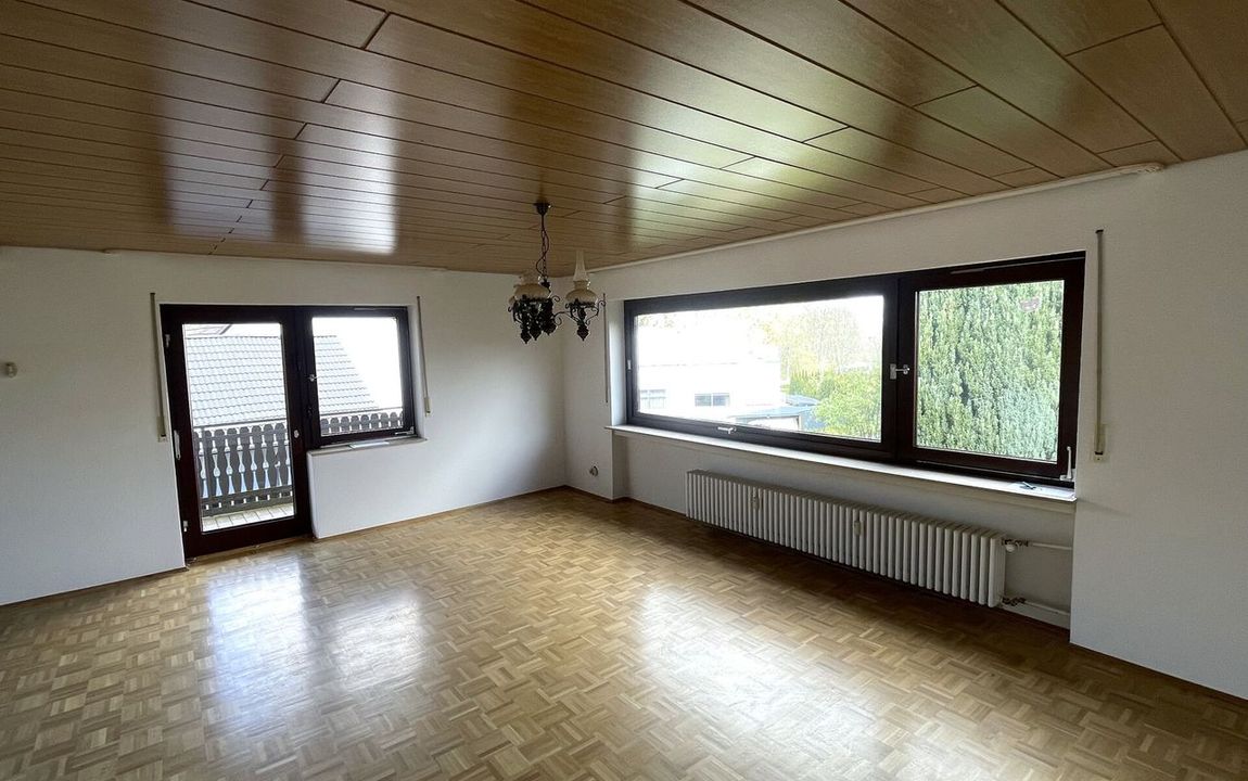 Großzügige Erdgeschosswohnung mit separatem Appartement in Ittenbach